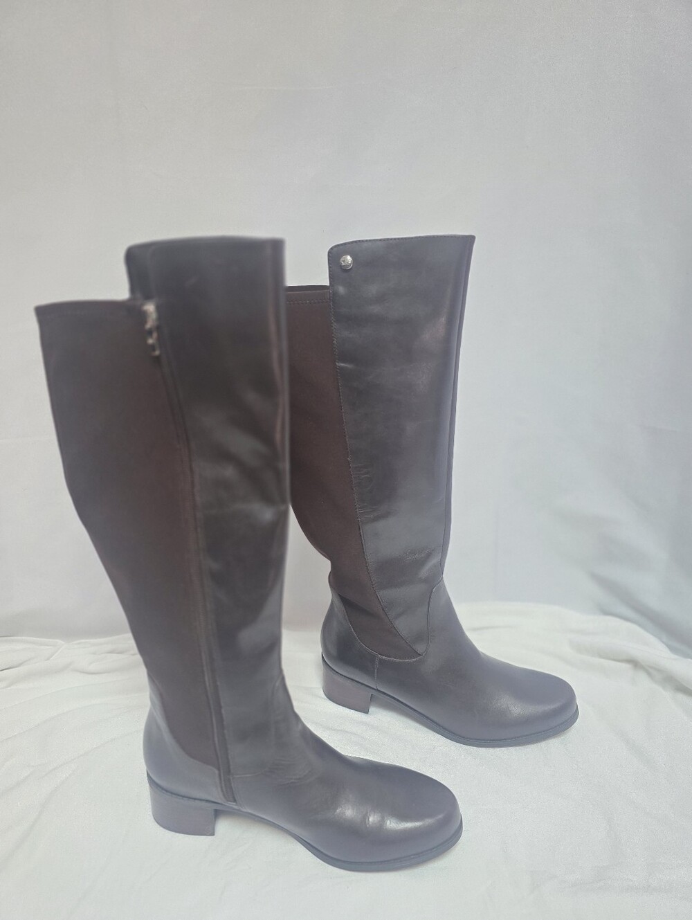 Marc Fisher Women's Brown Leather Knee High Boots Size 8.5W Wide - Picture 1 of 9